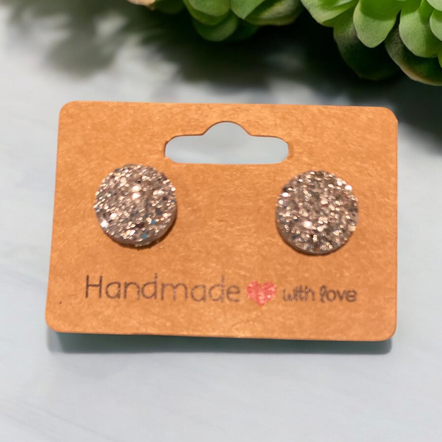 Cute sparkling earrings